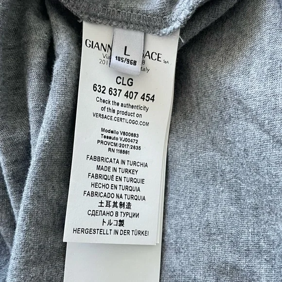Men’s Grey Versace T-Shirt - Picture 6 of 6